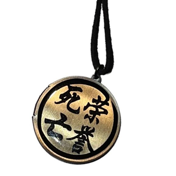 Disney Pirates of the Caribbean Johnny Depp Photo Locket Necklace - Picture 2 of 8